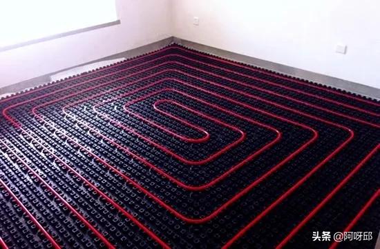 地暖破損也可以接頭！師傅說(shuō)打壓沒(méi)事以后也不會(huì)出問(wèn)題是真的么？